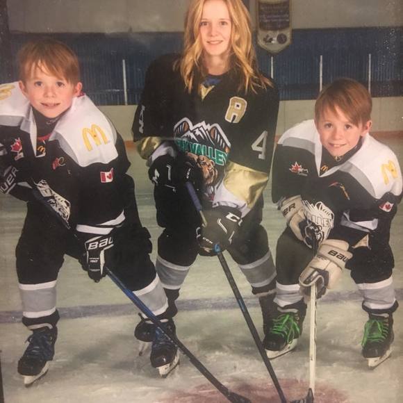 Meet your Posher, Crystal - Picture 1 of 1